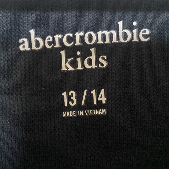 abercrombie kids wide scoop neck long sleeve - Picture 3 of 3